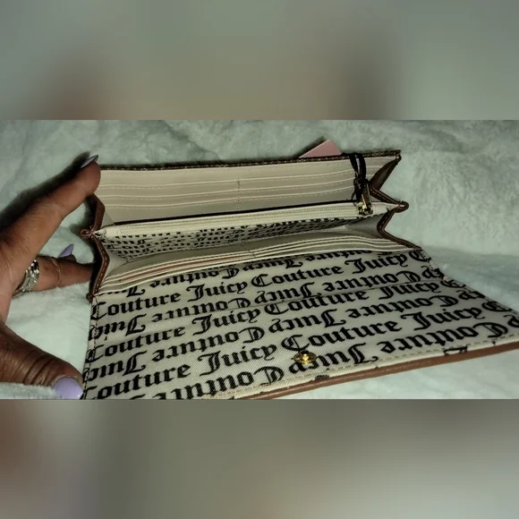 Juicy Couture Brown Chestnut Wallet - Picture 12 of 16